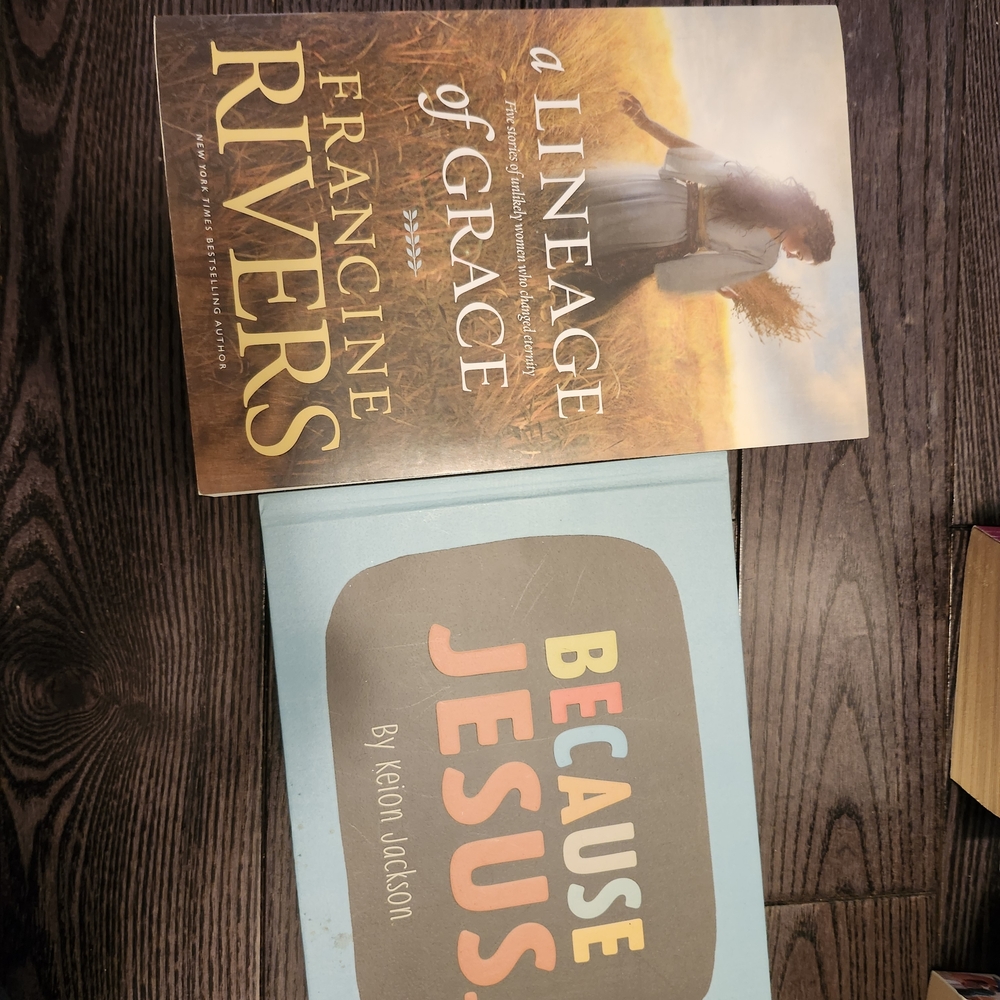 A Lineage of Grace by - Inspirational Coffee Table Book